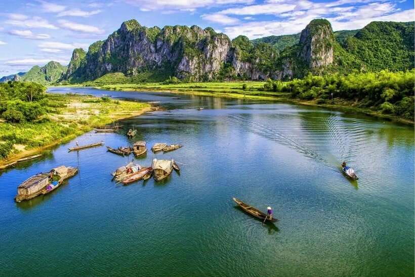 Phong Nha: Cave Exploration and Zipline Dark Cave Tour - Paradise Cave and the walk into the jungle