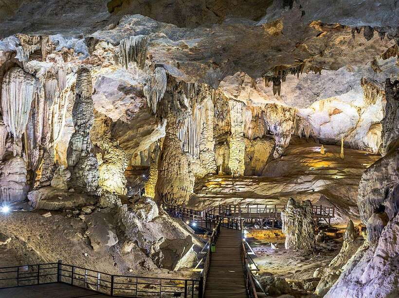 Phong Nha/Dong Hoi: Phong Nha Cave and Paradise Cave Tour - Paradise Cave begins with a buggy and a walk