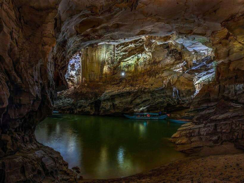 Phong Nha/Dong Hoi: Phong Nha Cave and Paradise Cave Tour - The Son River boat ride is part of the attraction