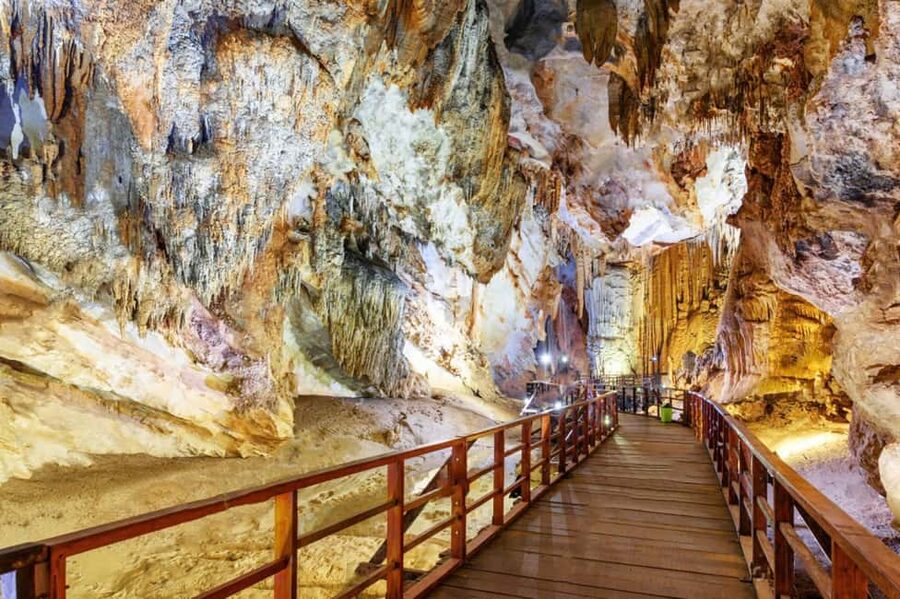 Phong Nha National Park: Paradise Cave Half-Day Tour - Starting in Dong Hoi at 8:00 AM