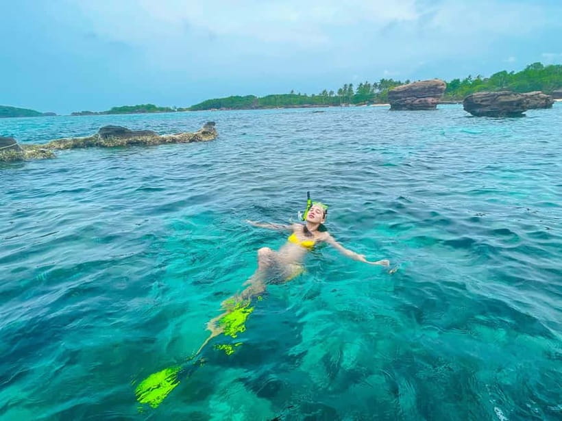 Phu Quoc: 4 Islands By Speedboat & Cable Car Trip - The Hon Thom cable car ride