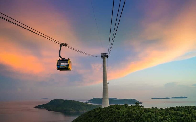 Phu Quoc: 4 Islands By Speedboat & Cable Car Trip - Xuong or Buom Island: your first look underwater