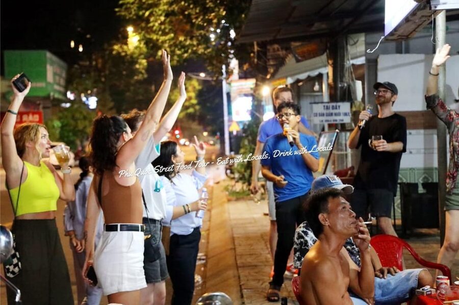 Phu Quoc: Street Food Tour - Phu Quoc Night Market after dinner