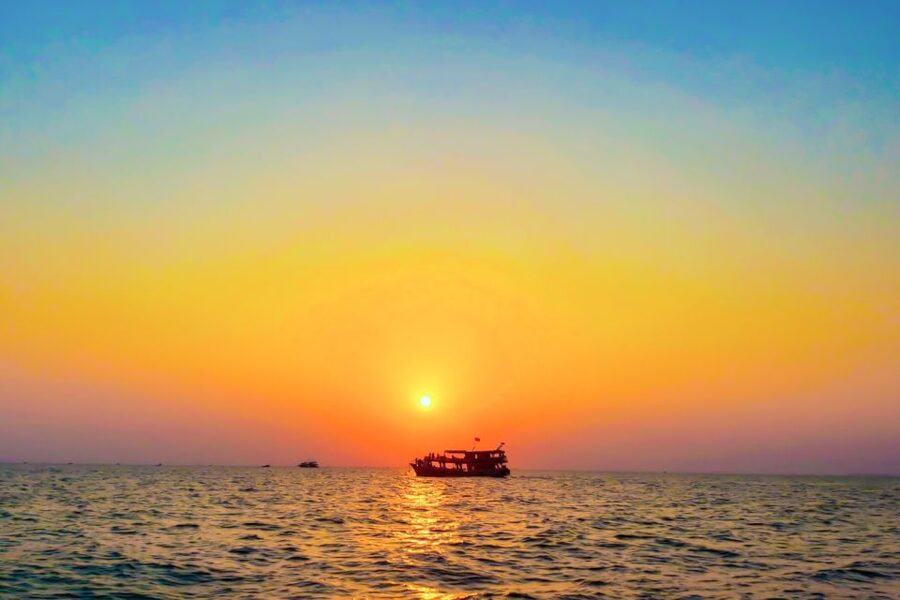 Phu Quoc Sunset and Night Squid Fishing with Dinner - Two hours with a hand line and lure