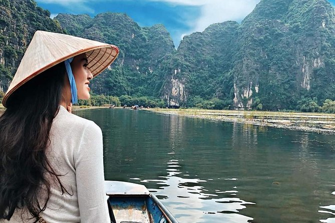 Premium Hoa lu - Trang An - Mua Cave with Buffet Lunch from Hanoi - What lunch adds to the $60 price