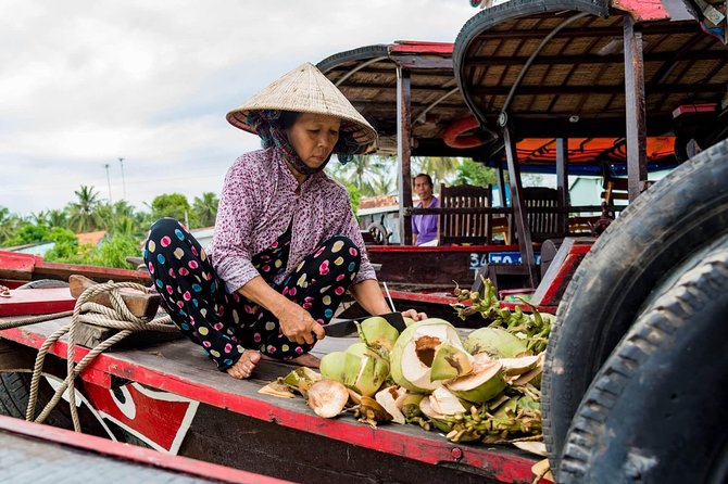Private 2-Day Tour: Ho Chi Minh City to Cambodia by Mekong River - Brick kilns and coconut workshops around Cai Be