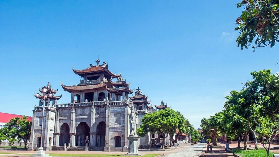 Private Car/Bus Renting Hanoi - Ninh Binh - Halong - Sapa... - Key points at a glance