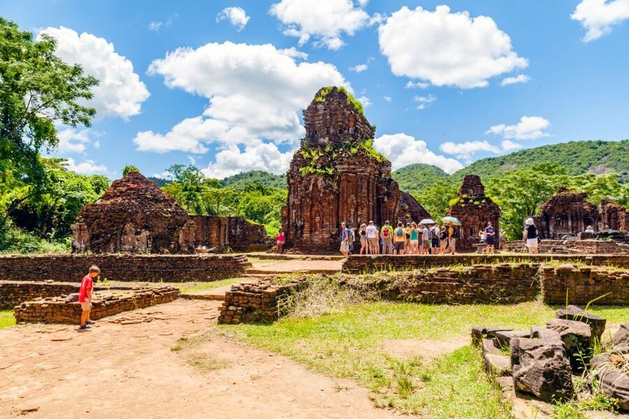Private Car Hoi An to Hue Via Hai Van Pass, Lagoon & More - Choosing the optional stops near Da Nang