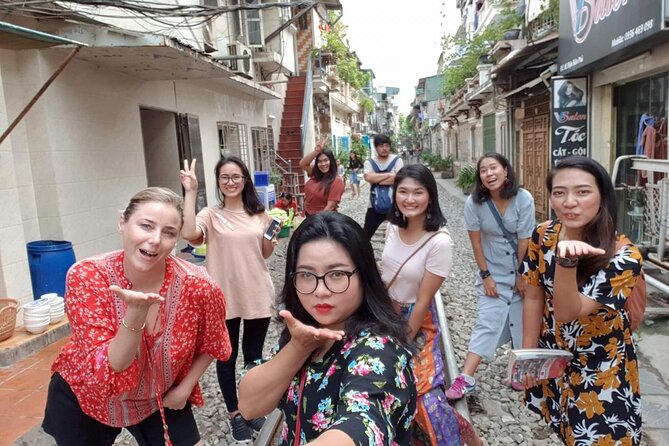 Private French Quarter Tour with Locals - Why this private Hanoi walk works well