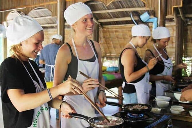 Private Full Day Tour in Hoi An - Cam Thanh Coconut Village by Basket Boat