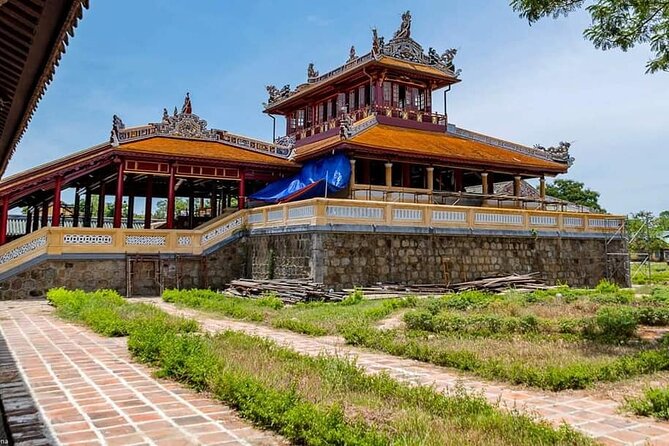 Private Full-Day Tour of Hue from Da Nang or Hoi An City - Tu Duc Tomb and an emperor’s private world