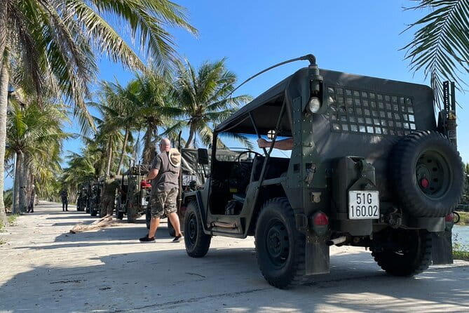 Private Half Day Jeep Tour in Son Tra Peninsula - Why the old Jeep changes the whole outing