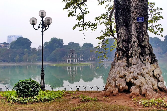 Private Hanoi Half-Day Tour: Train Street and Must Visit Places - Why this half-day route works in Hanoi
