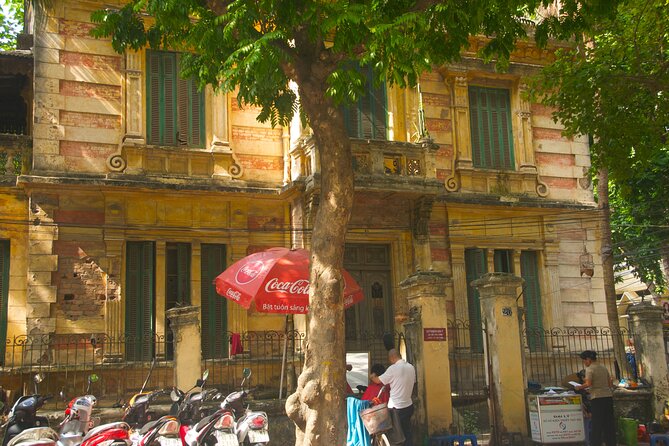 Private Hanoi Half-Day Tour: Train Street and Must Visit Places - Hoa Lo Prison, the tour’s most serious stop