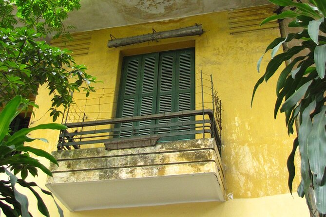 Private Hanoi Half-Day Tour: Train Street and Must Visit Places - Hanoi Opera House and French colonial design