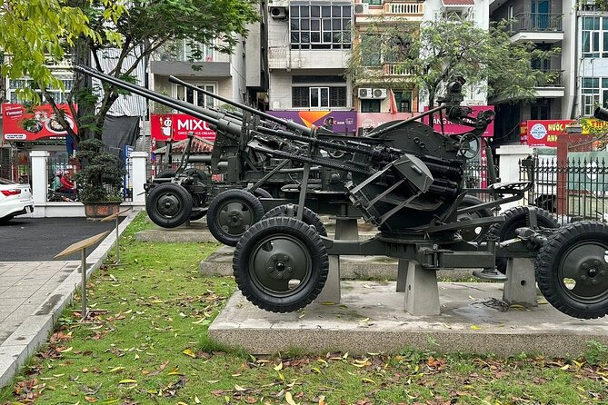 Private Hanoi Sightseeing Tour by Army Jeep - Ho Chi Minh Complex and Ba Dinh Square