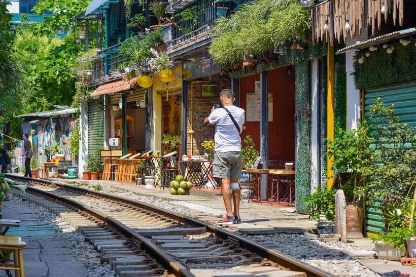 Private Hanoi Walking Tour with visit Train Street - Key points at a glance