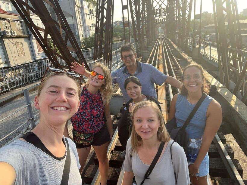 Private Hanoi Walking Tour with visit Train Street - A three-hour introduction to Hanoi