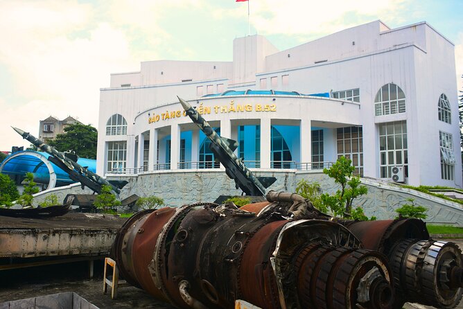 (Private) Hanoi War Sites Tour - Hoa Lo Prison: the stop that demands time
