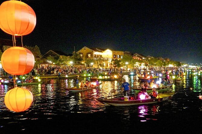Private HoiAn Ancient Town Night Market Street food tour by Night - Key points at a glance