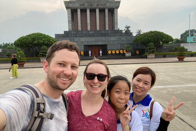 (Private) MUSEUM TOUR in HANOI - What a private student guide changes