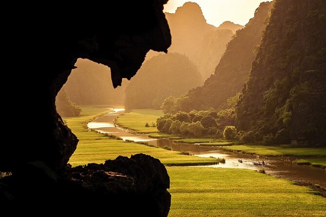 Private Ninh Binh Full Day (Bich Dong -Tam coc -Mua cave- Biking) - The Mua Cave climb and Tam Coc views