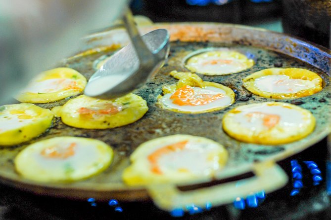 Private Street Food Motorbike Tour in Ho Chi Minh City - What you are likely to eat