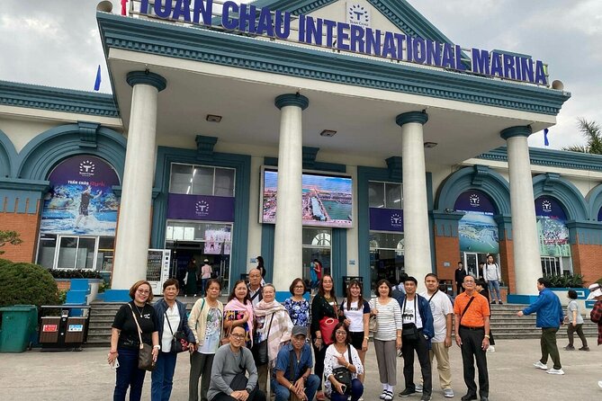 PRIVATE TOUR HALONG BAY ONE DAY with Cave, Kayaking, Bamboo Boat - Ba Hang’s lagoons and the choice of kayak or bamboo boat