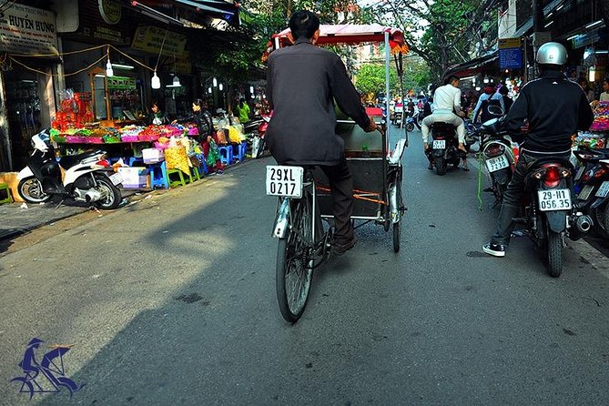 Private tour - Hanoi old quarter cyclo tour (2 hours) - Why a Cyclo Makes Sense in Hanoi’s Old Quarter