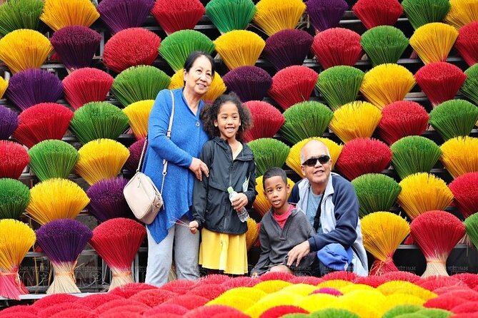 Private Tour Incense Village, Hat village & Train Street Coffee - Guide quality and the human side of the tour