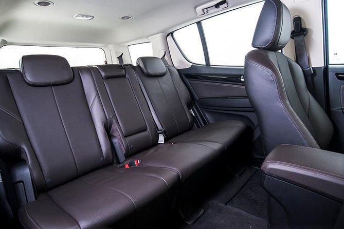 Private transfers HALONG <=> SAPA One Way (Free Hotel Pickup) - What the day does not include