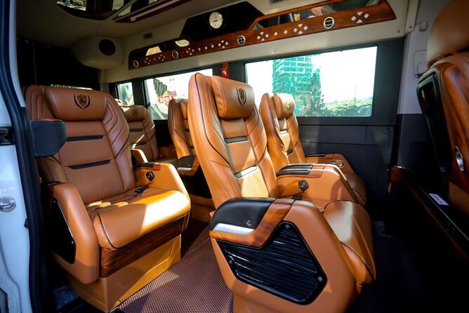 Private Transfers Hanoi <=> Halong One Way by Express Road - Drivers, Communication, and Driving Style