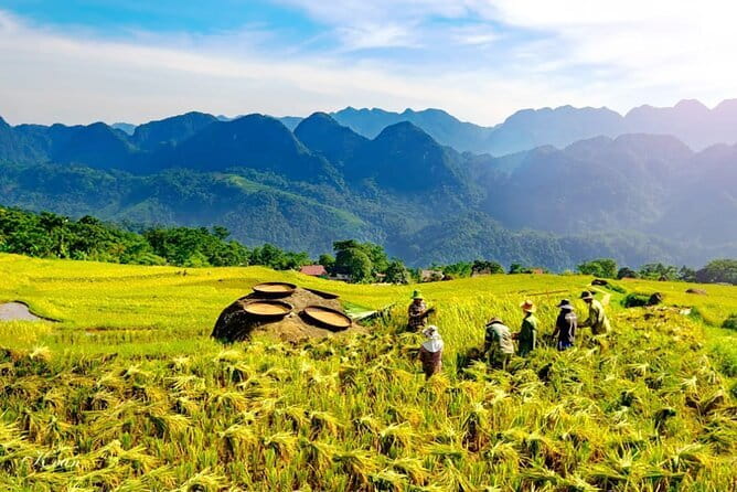 Pu Luong 3-Day Adventure: Trekking, Cycling & Local Cooking Class - Hieu Waterfall and the value of slowing down