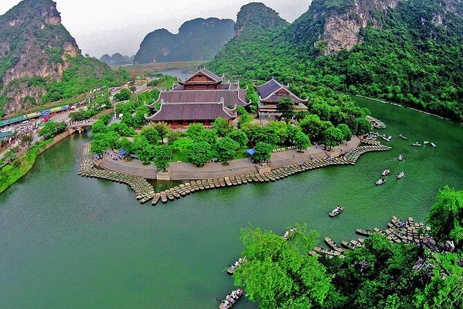 Quang Phu Cau Incense Village- Hoa Lu - Trang An Small Group Tour - The guides can shape the whole day