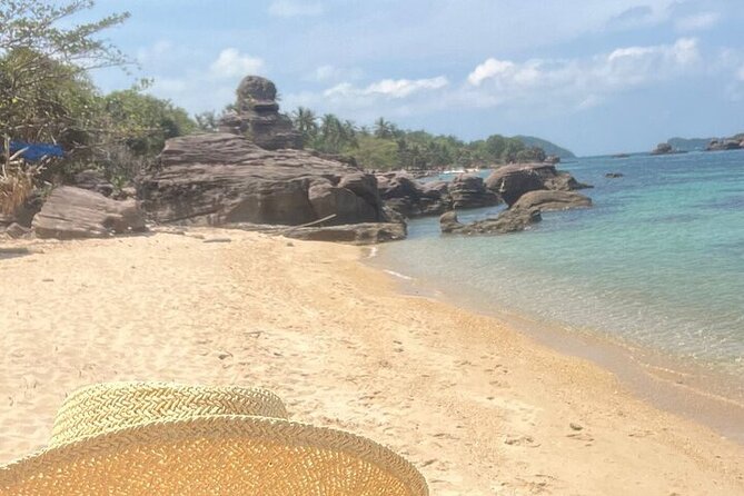 Real snorkel trip by speedboat with small group on Cham island - Group size, safety, and comfort