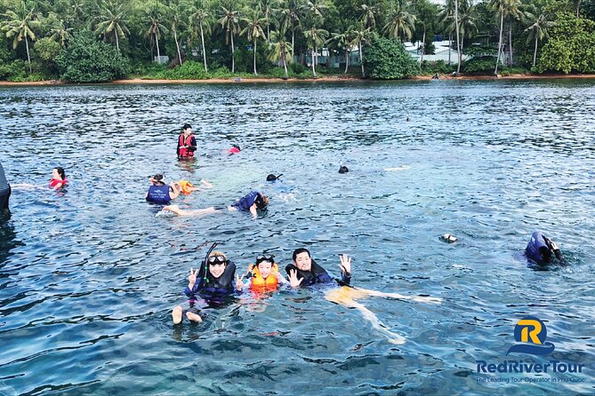 RED RIVER TOUR (Share group): DISCOVERY 3 ISLANDS BY BOAT - An early start from Phu Quoc
