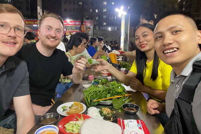 Saigon Food Tour by Scooter with Eleven Tastings - Stop two: cooking bánh xèo and eating bò lá lốt