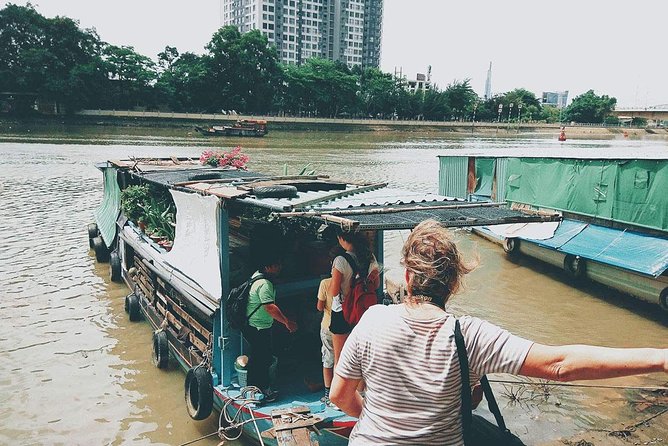 Saigon Night Sights & Local Food by Motorbike| Opt: Ao Dai Riders - The guides make the traffic manageable
