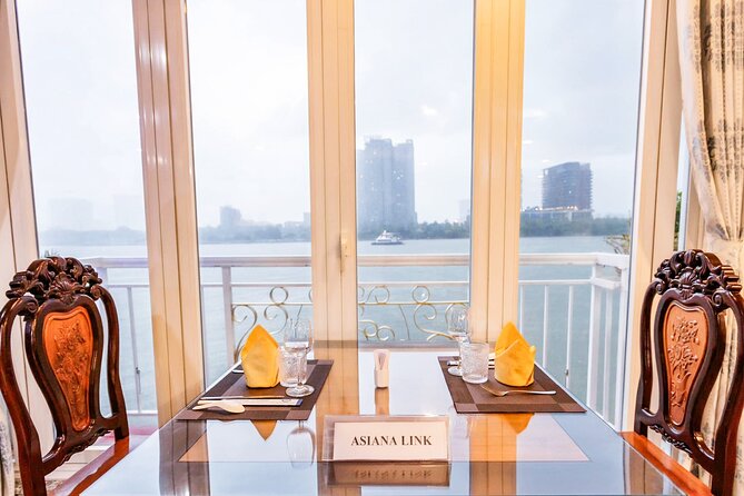 Saigon River Dinner Cruise: Buffet, Set Menu, Fine Dining (3hrs) - What this Saigon River evening is really like