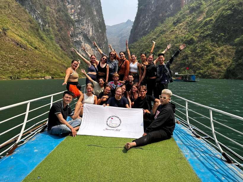 Sapa: 3-Day Ha Giang Loop Motorbike Tour - Food, rooms, luggage, and what is included