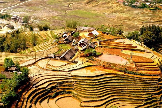 Sapa 3 Days 2 Nights Trekking Tour (1 Night In Ta Van Village, 1 Night In Hotel) - Weather, fitness, and what to pack