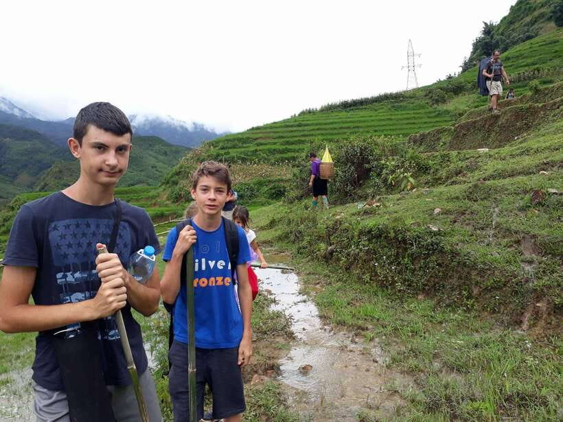 Sapa: Love Silver Waterfall, LonelyTree in Heaven-Rice Field - Down through tea gardens and Sin Chai fields