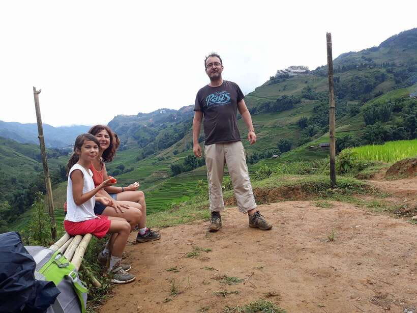 Sapa: Love Silver Waterfall, LonelyTree in Heaven-Rice Field - A picnic lunch with a mountain view