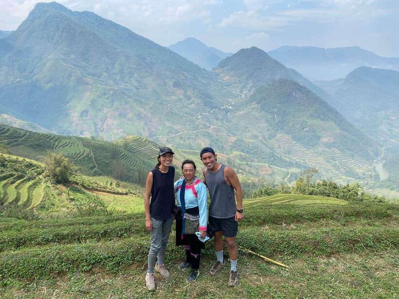 Sapa: Love Silver Waterfall, LonelyTree in Heaven-Rice Field - What the private car adds