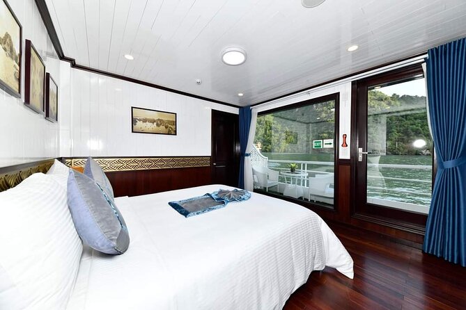 Sapphire Cruise 3 Days Tour into Halong Bay (2 Nights on Boat ) - Day two: the full Lan Ha Bay day