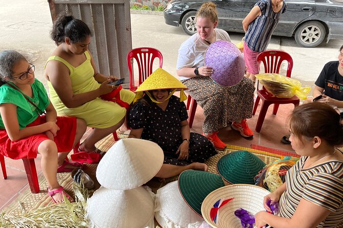 Secret Handicraft Villages of Hanoi ( Incense and hat Villages ) - Who will enjoy this day most?