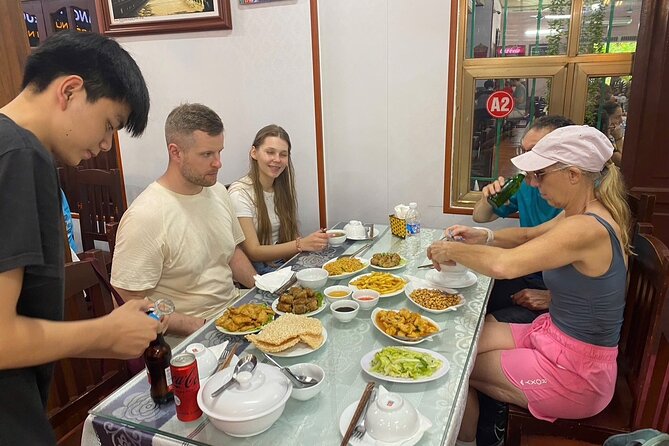 Sensational Ninh Binh Day Trip & Departs from Ninh Binh - Trang An’s two-hour sampan ride
