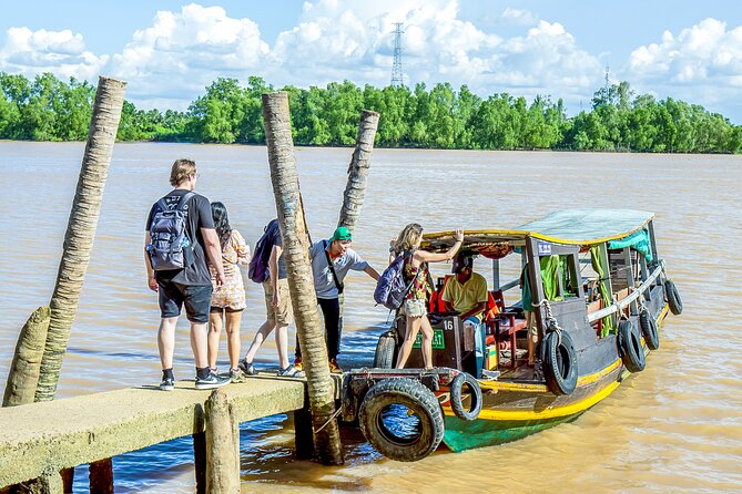 Small-group 2-Day Mekong Delta: Floating market, Cooking Class... - The long transfer to Can Tho