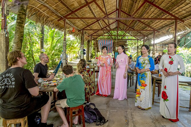 Small-Group Mekong Delta Day Trip: Boat Ride, Cottages & Pagoda - What the guides add