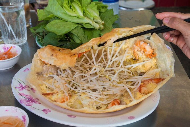 Super Niche Walking Street Food Tour in Ho Chi Minh City - What to bring and what to leave behind